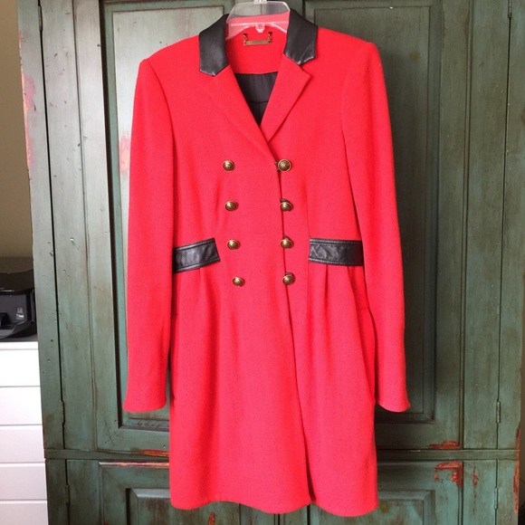 FINAL ❤️DVF "Red Riding" Coat