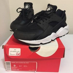 Nike Huarache Sneakers