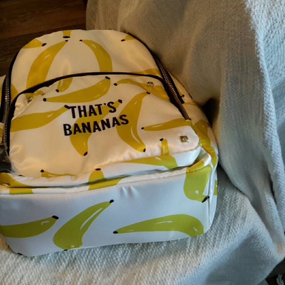 Sold in bundle.  That's Bananas backpack NWT - Picture 3 of 3