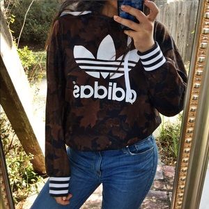 HOLD: ADIDAS ORIGINAL LEAF CAMO HOOD SWEATSHIRT