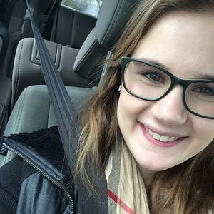 Meet your Posher, Anna