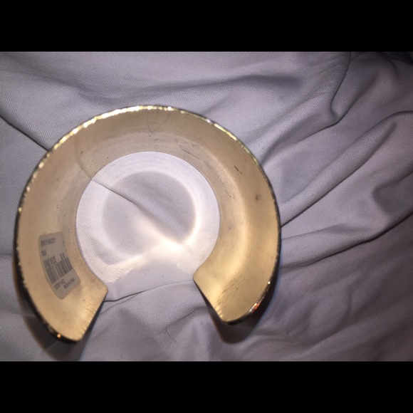 Gold cuff bangle - Picture 2 of 2