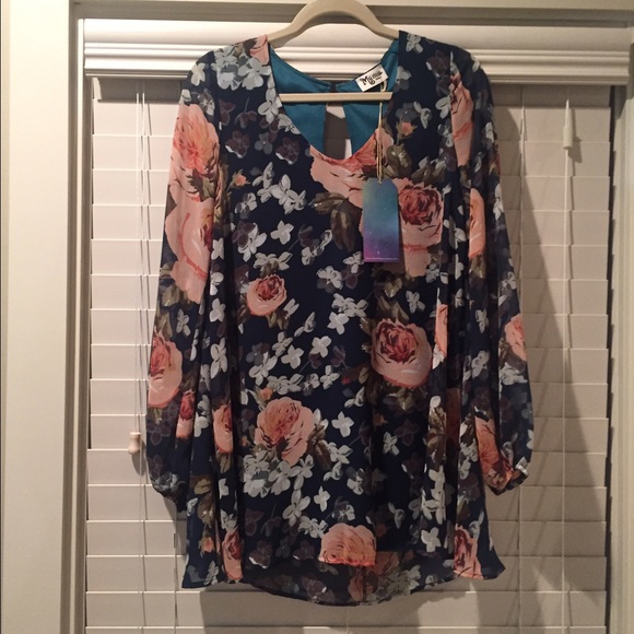 SOLD Show Me Your Mumu Tunic - Picture 2 of 2