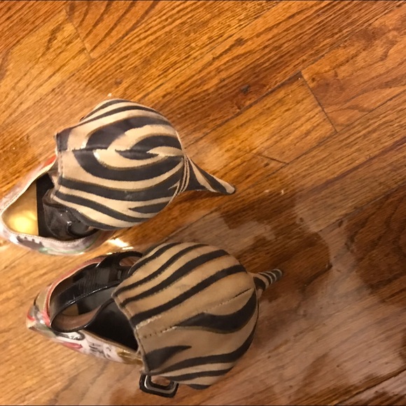 Authentic Christian Louboutin "Trash Collection" - Picture 3 of 4