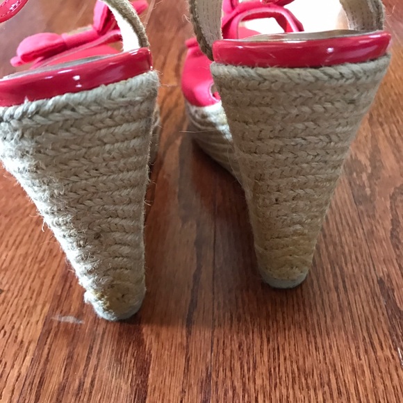 GUESS Sandal Wedge Heels - Picture 3 of 4