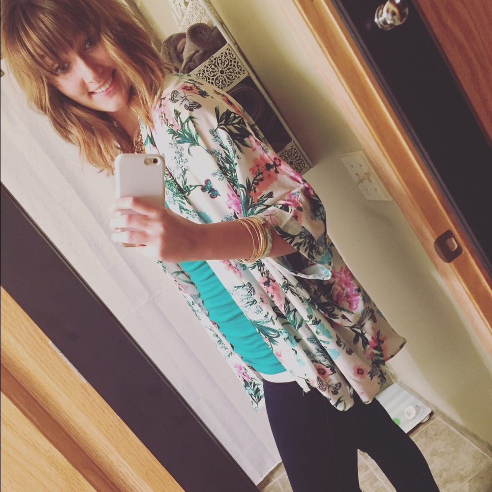 Meet your Posher, Amanda from SecondHands Fashion