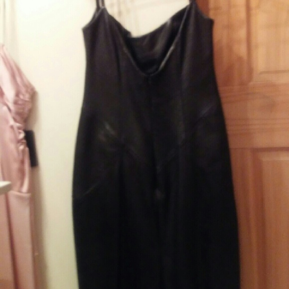 Hugo Boss 100% lamb leather dress