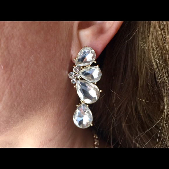 "Amanda" Drop Dangle Crystal Statement Earrings - Picture 2 of 2