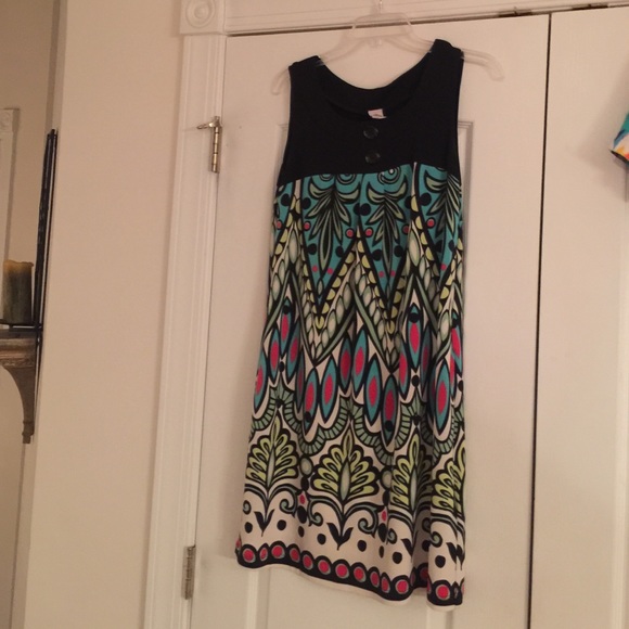 Dress - Picture 2 of 4