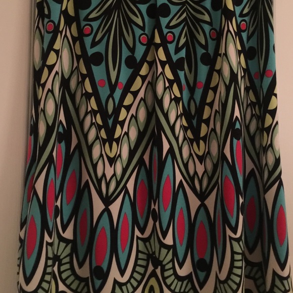 Dress - Picture 3 of 4