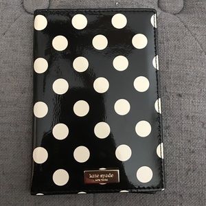 BNWT Kate Spade ♠️ Passport Cover (Kati Dori)