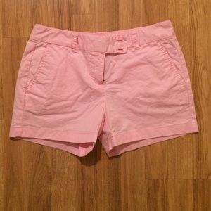 Light Pink Vineyard Vines shorts size 2