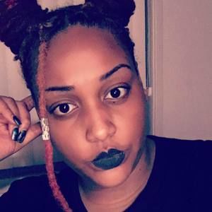 Meet your Posher, Janika