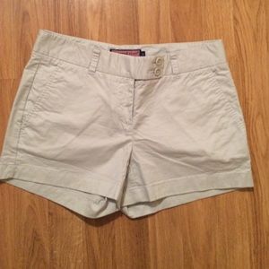 Vineyard Vines shorts size 2