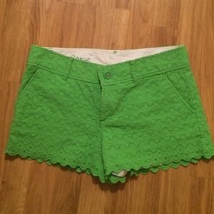 Lilly Pulitzer Walsh shorts size 4