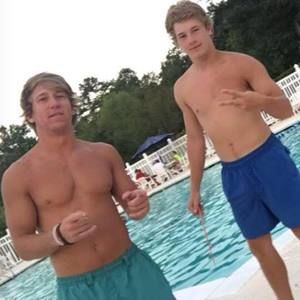 Meet your Posher, Chandler