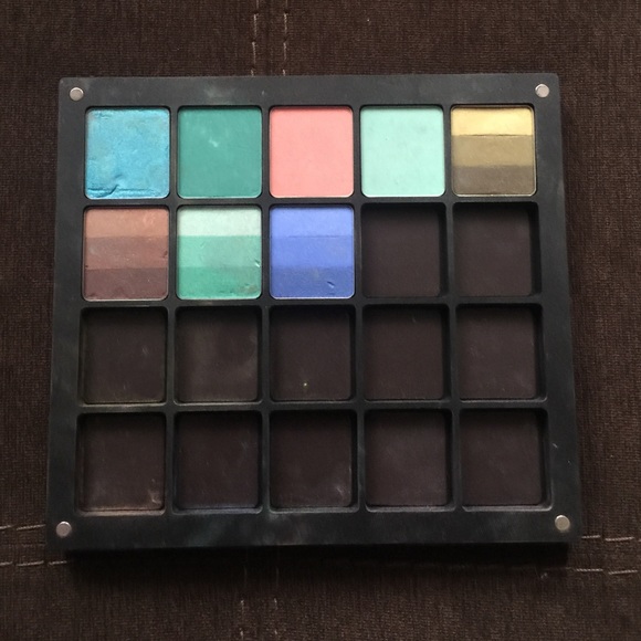 Inglot shadow palette
