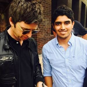 Meet your Posher, Emilio