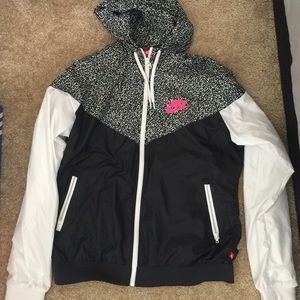 Nike Sportswear Windbreaker