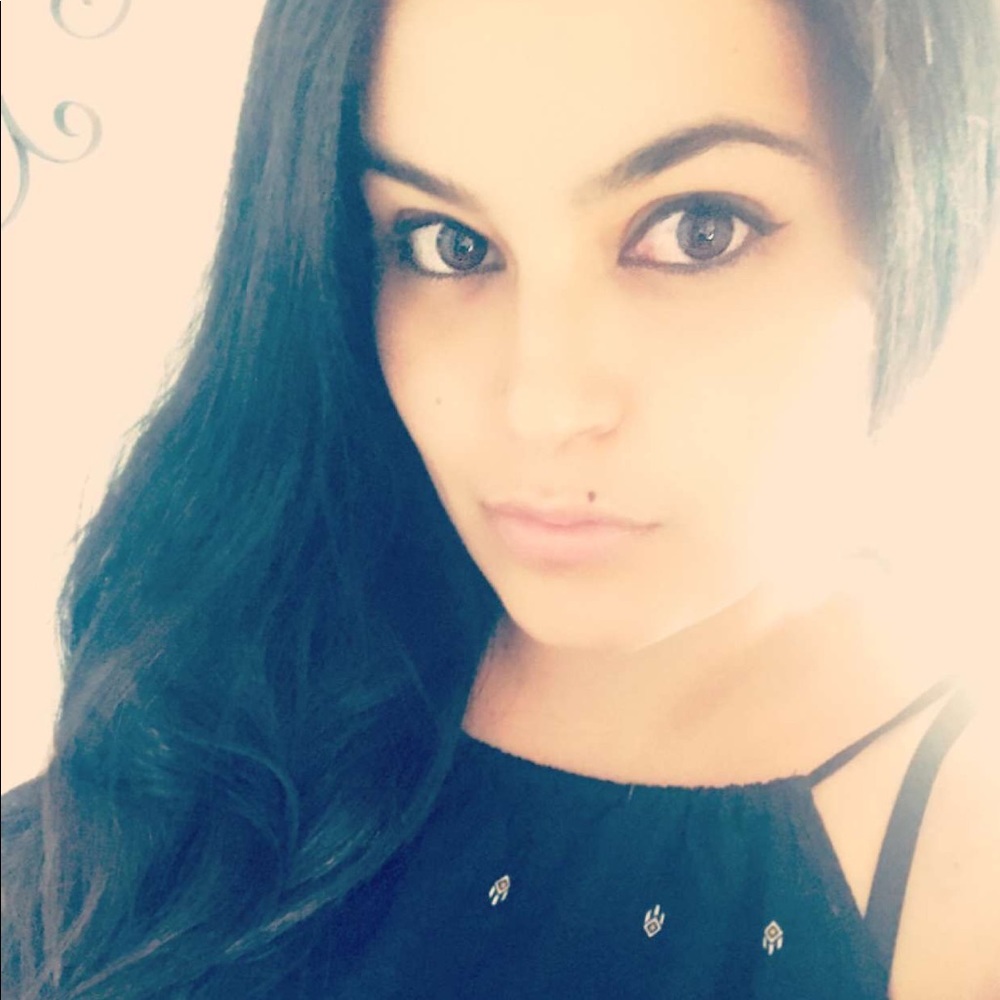 Meet your Posher, Jessica