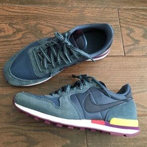 Nike Internationalist, size 9
