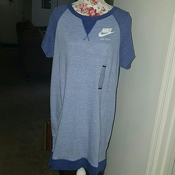 Nike Dresses & Skirts - NIKE DRESS T-SHIRT DRESS SZ LARGE