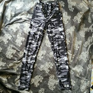 Celestial Bodiez BOOTY scrunch legging