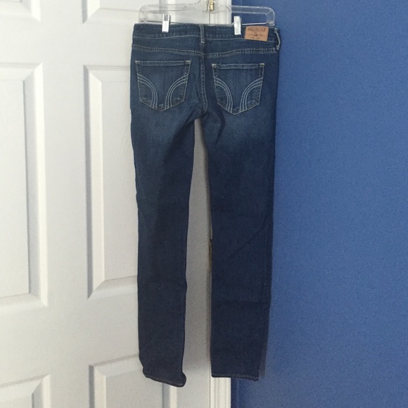 Hollister skinny jeans - Picture 2 of 3
