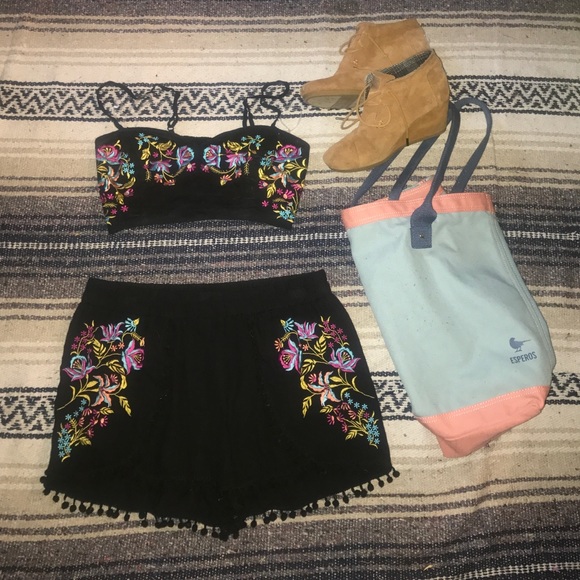 FESTIVAL PERFECT crop top and shorts bundle ✨