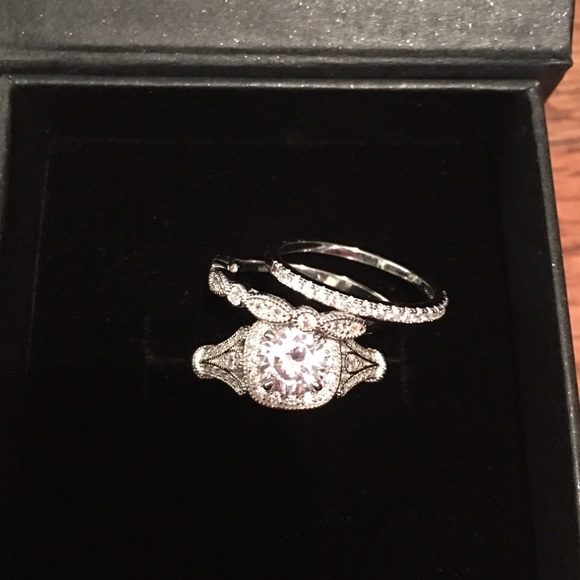 Jewelry - 💕SALE 3pcs 925 silver engagement wedding ring set