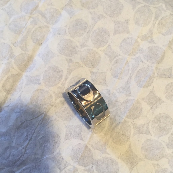 1 HR SALE NWT silver coach monogram band. Size 7/8
