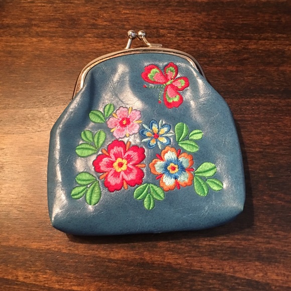 Lavishy snap coin purse. - Picture 2 of 3