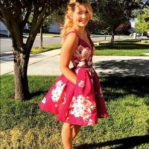 Pink Sherri Hill homecoming/sweethearts dress!