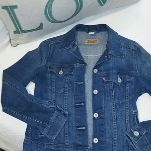 Levi's denim jacket