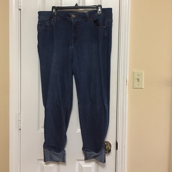 Blue jean capris