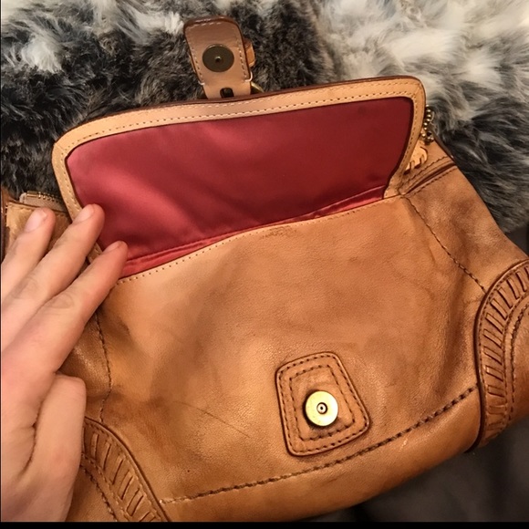 COACH..Special Edition shldr bag✨❣️100% Authentic - Picture 2 of 4