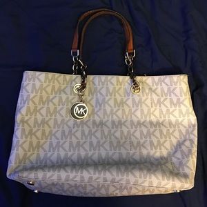 Michael kors Cynthia vanilla PVC large tote