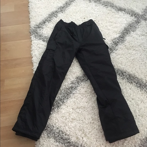 Black snow pants
