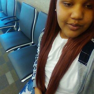 Meet your Posher, Alexis