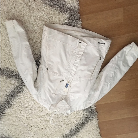 Columbia snow jacket