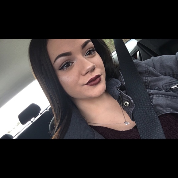 Meet your Posher, Chelsey