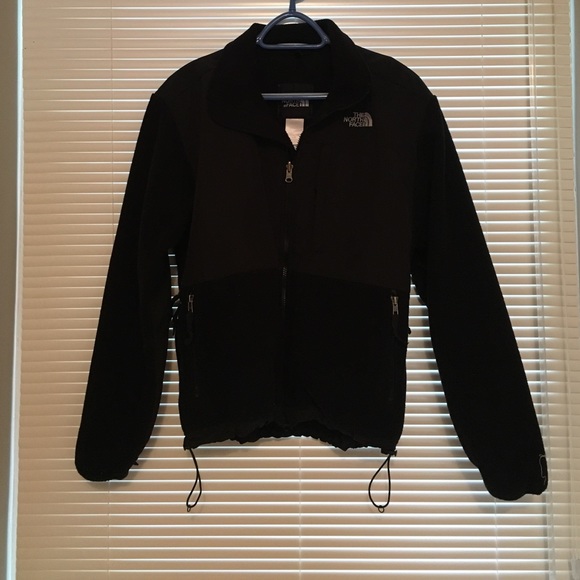 The North Face - Black Denali Jacket