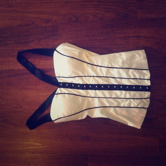 Black & White zip corset