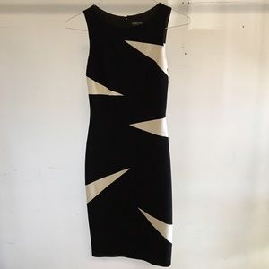 Cache contour collection dress