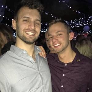 Meet your Posher, Cody