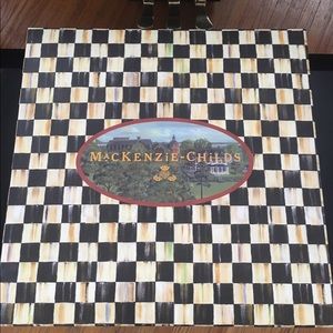 Mackenzie Child's Gift Box (Courtly check)