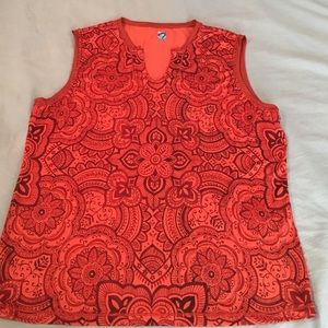 Title nine sports tank