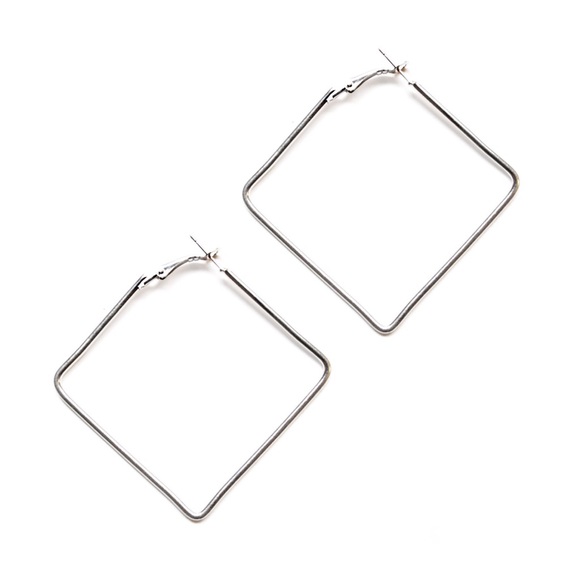 Geometric square hoop earrings