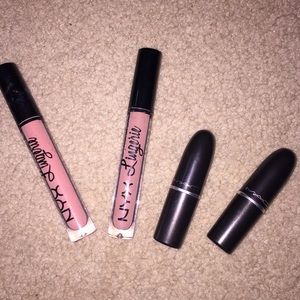 Lipstick Bundle of 4!