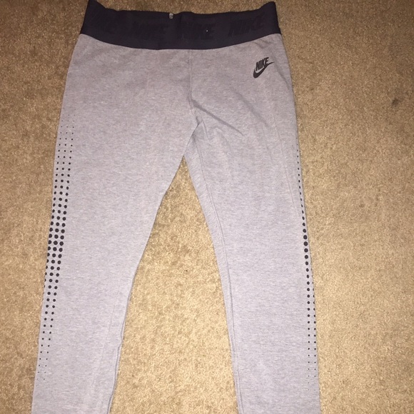 Nike tights - Picture 1 of 3